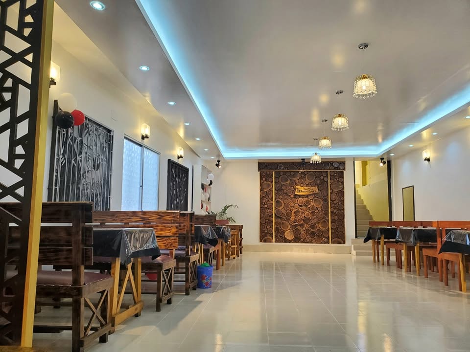 Backbenchers Restaurant & Party House